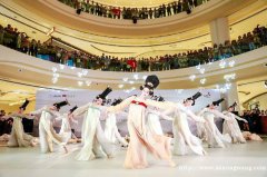 西安丰金锐舞蹈演出 水鼓演出 大唐鼓艺演出 旗舞演出 鼓上舞